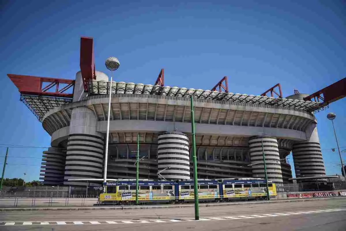 San Siro Milan abbandona Inter