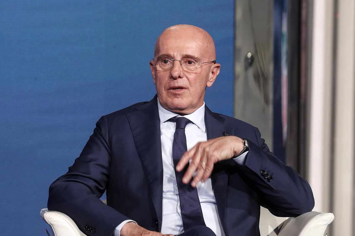 Arrigo Sacchi, leggendario ex-allenatore del Milan. (ansa-tvplay) 20230426