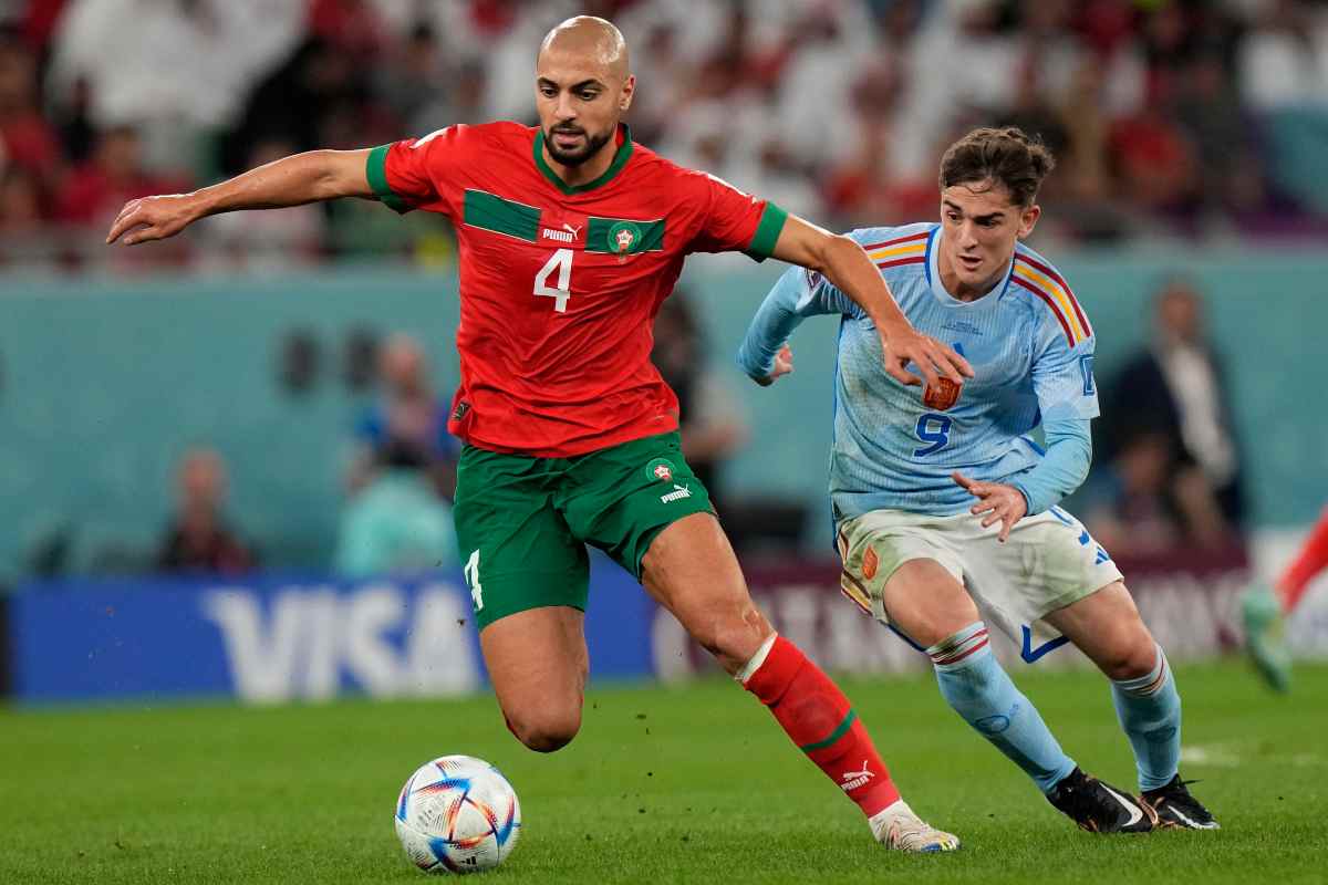 Amrabat lascia