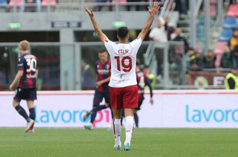 Celik esce per infortunio