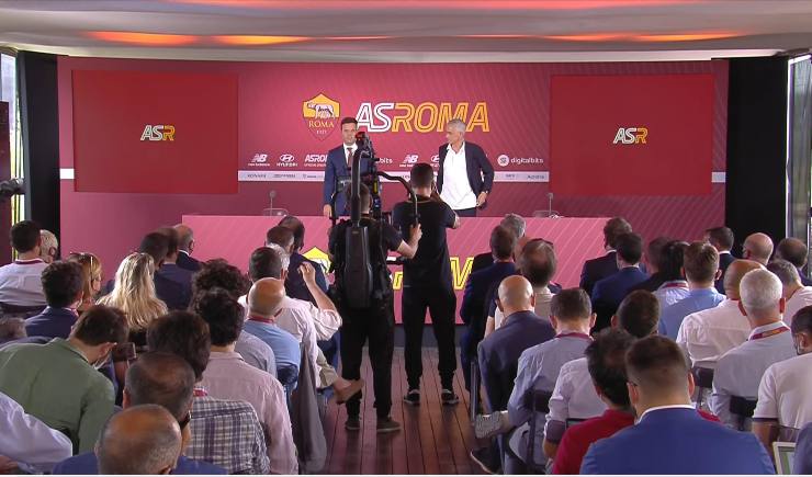 roma Pinto e Mourinho. (ansa-tvplay) 20230524