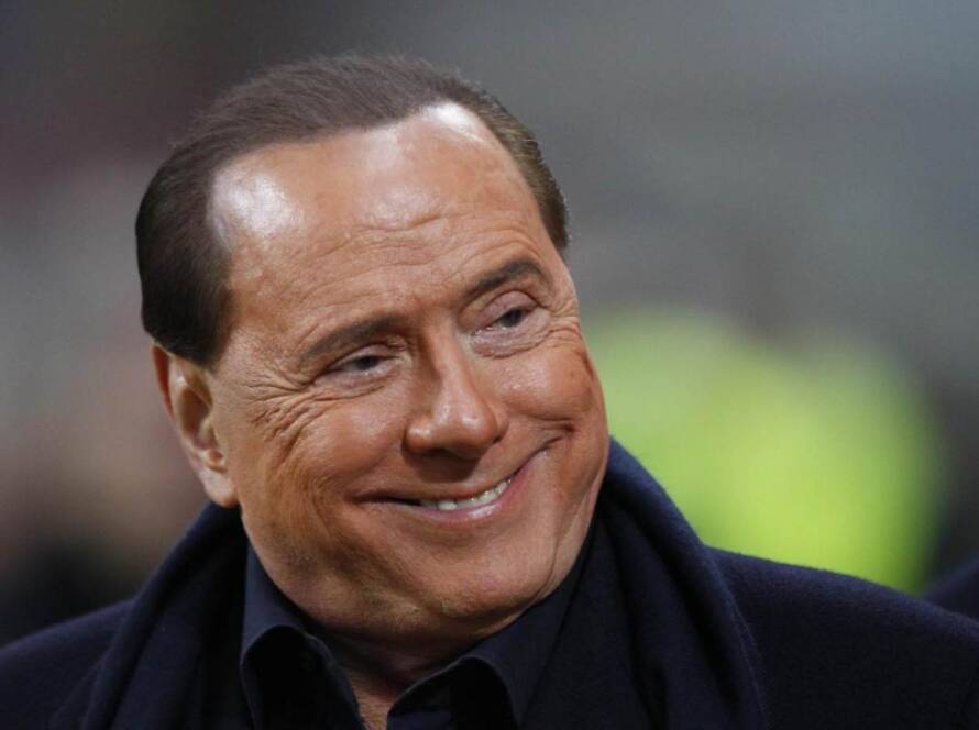 Il calcio ricorda Berlusconi