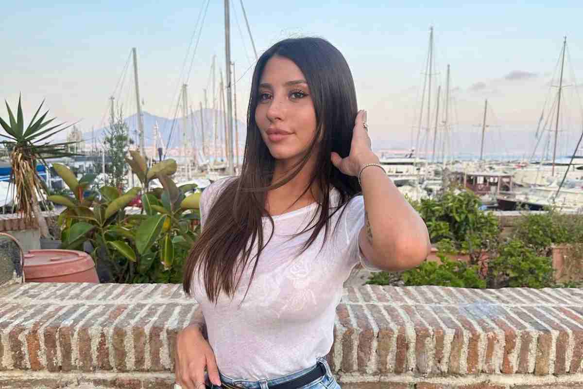 Angela Nasti flirt calciatore