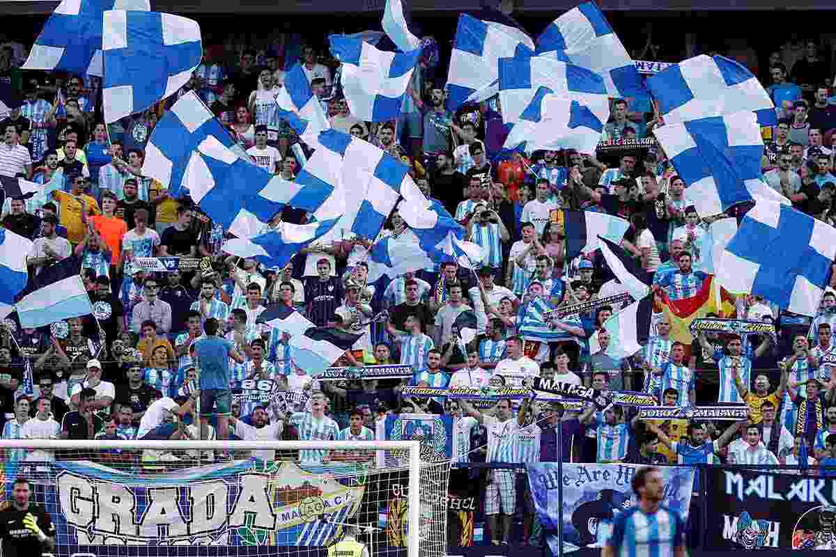 I Tifosi del Malaga nella curva popolare de La Rosaleda