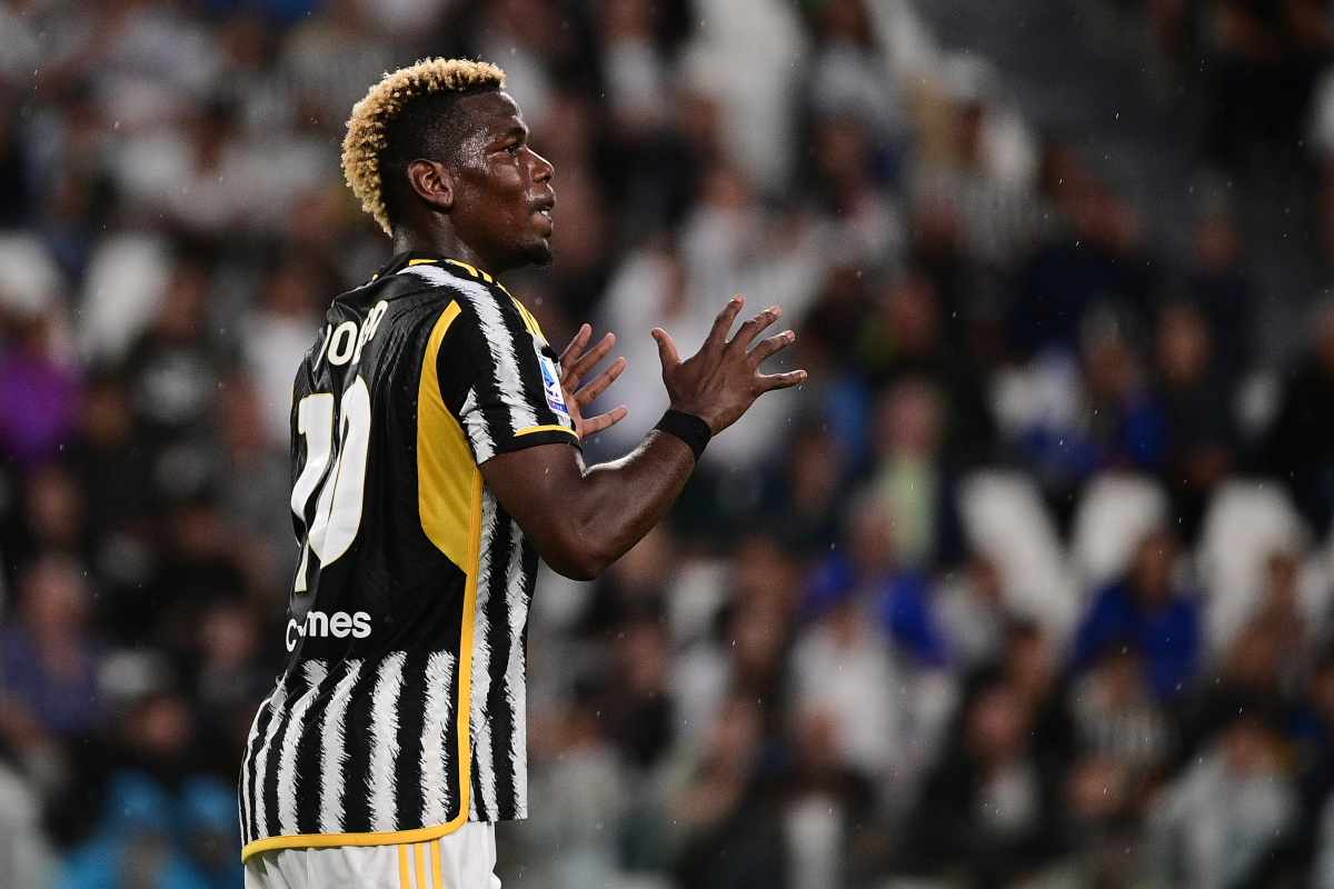 Pogba durante un match