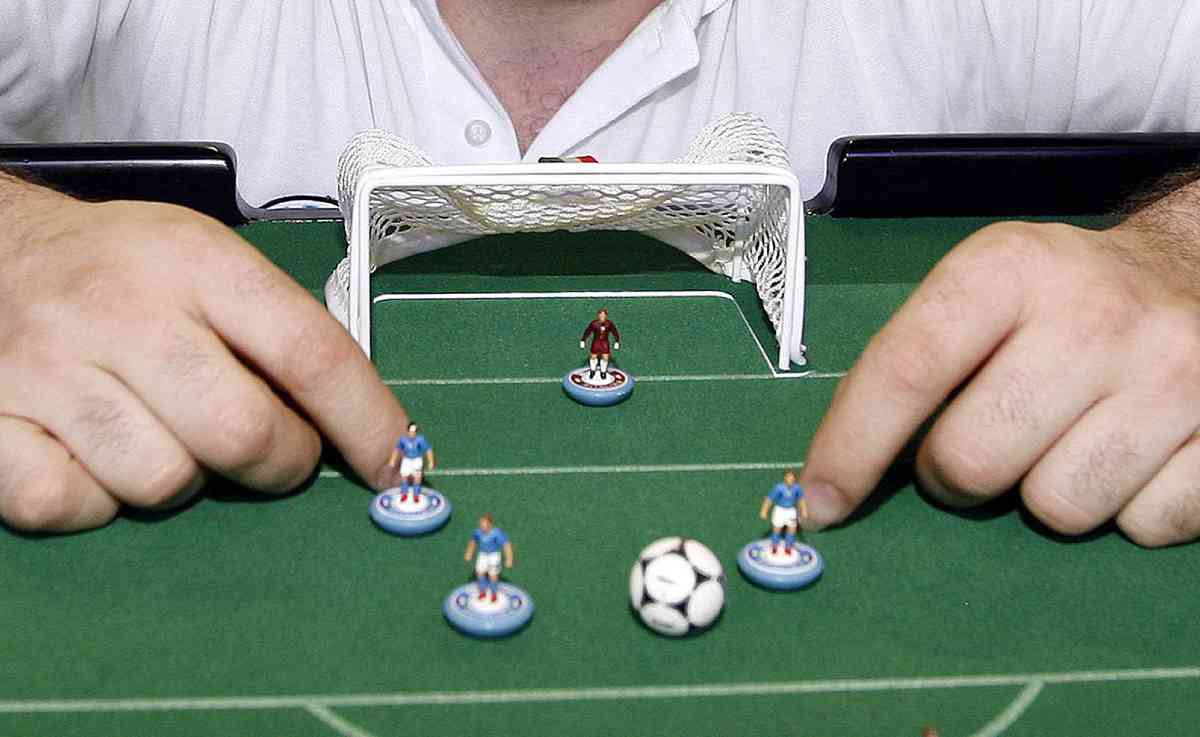 Subbuteo campione Europa