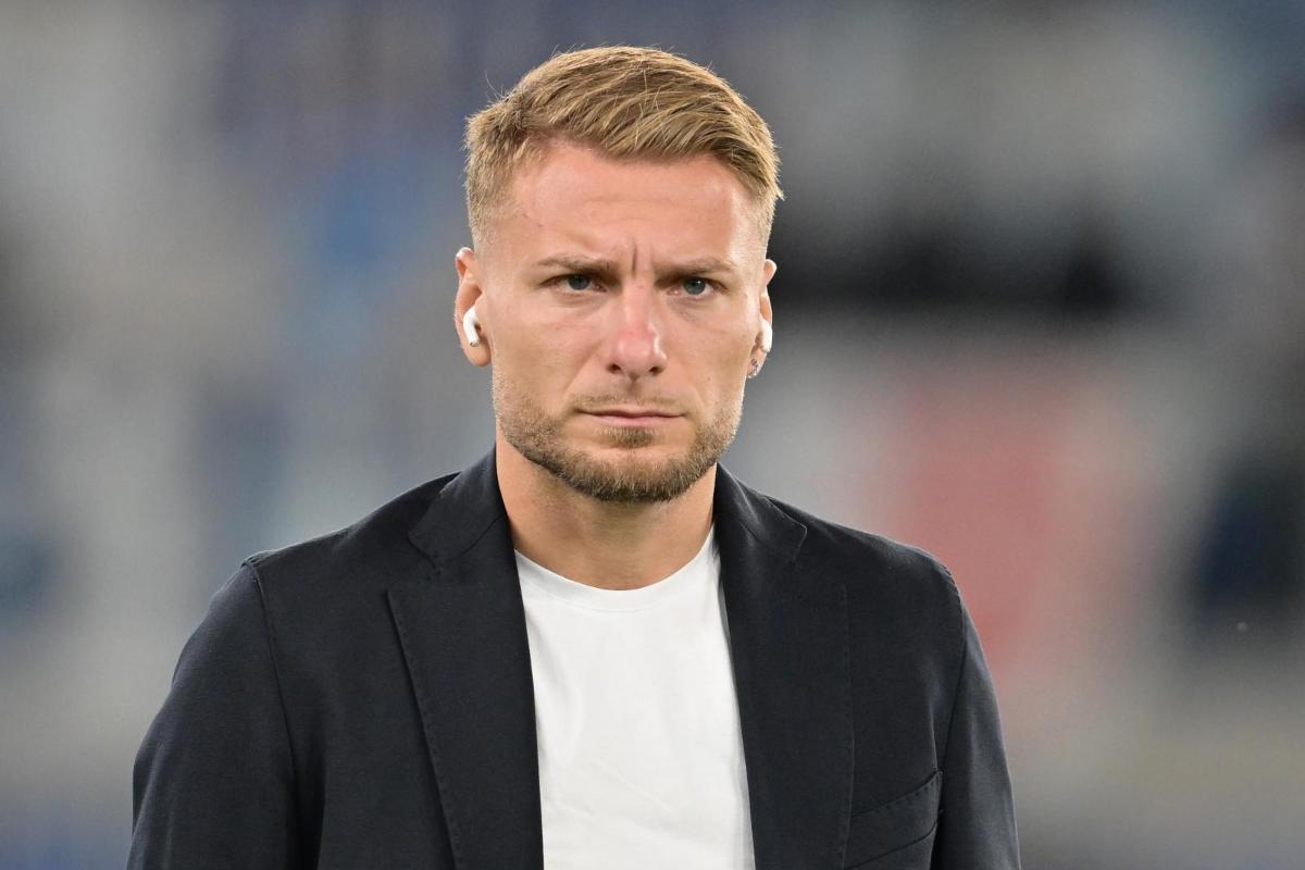 Immobile pensieroso