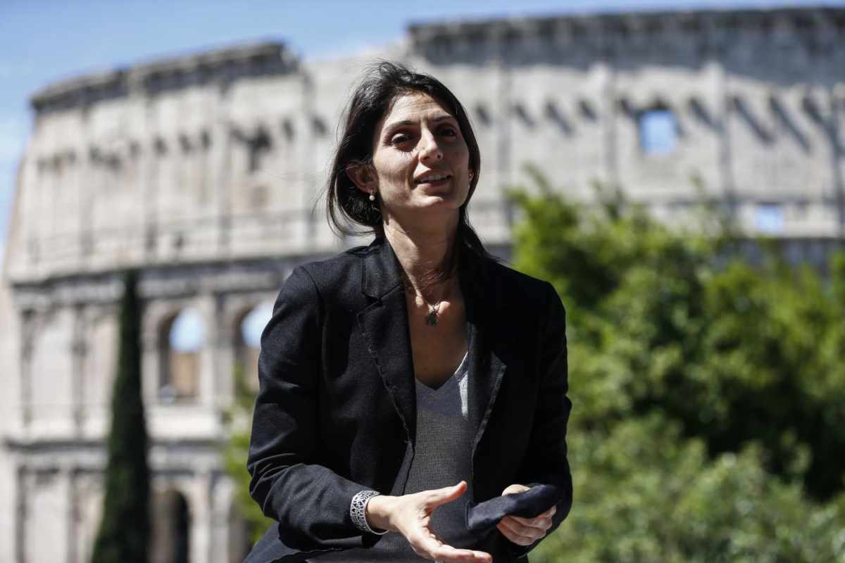 La Raggi contro la Roma