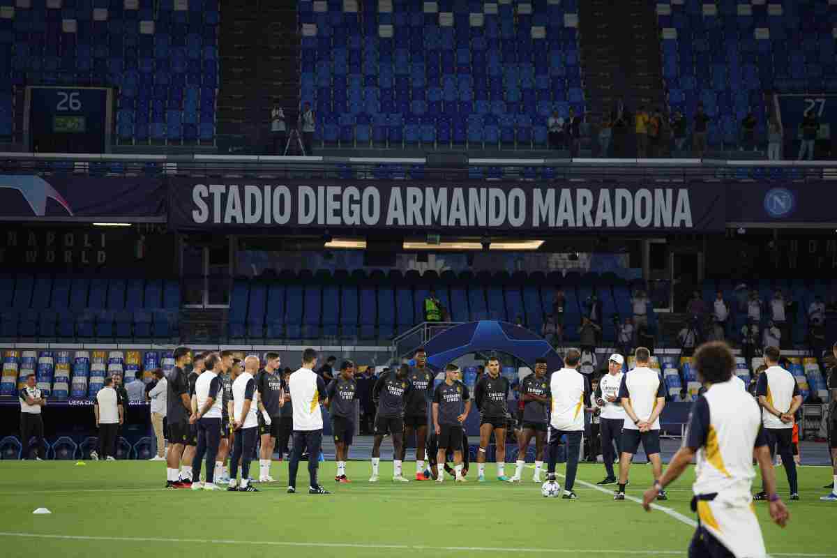 Terremoto a Napoli Stadio Maradona