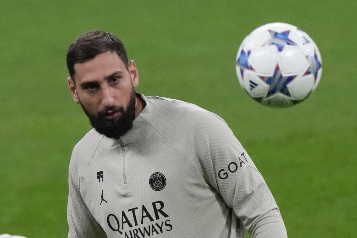 Donnarumma contestato