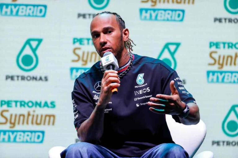 Lewis Hamilton annuncio