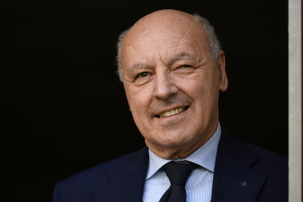 Marotta sorride