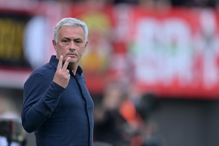 Mourinho, sirene dell'Arabia Saudita: la conferma