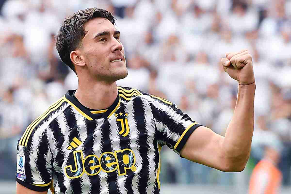 Addio Vlahovic Juve