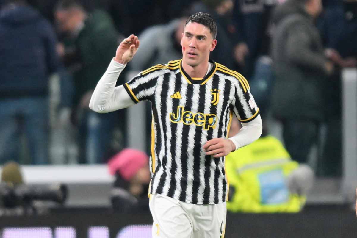 Vlahovic addio Juve