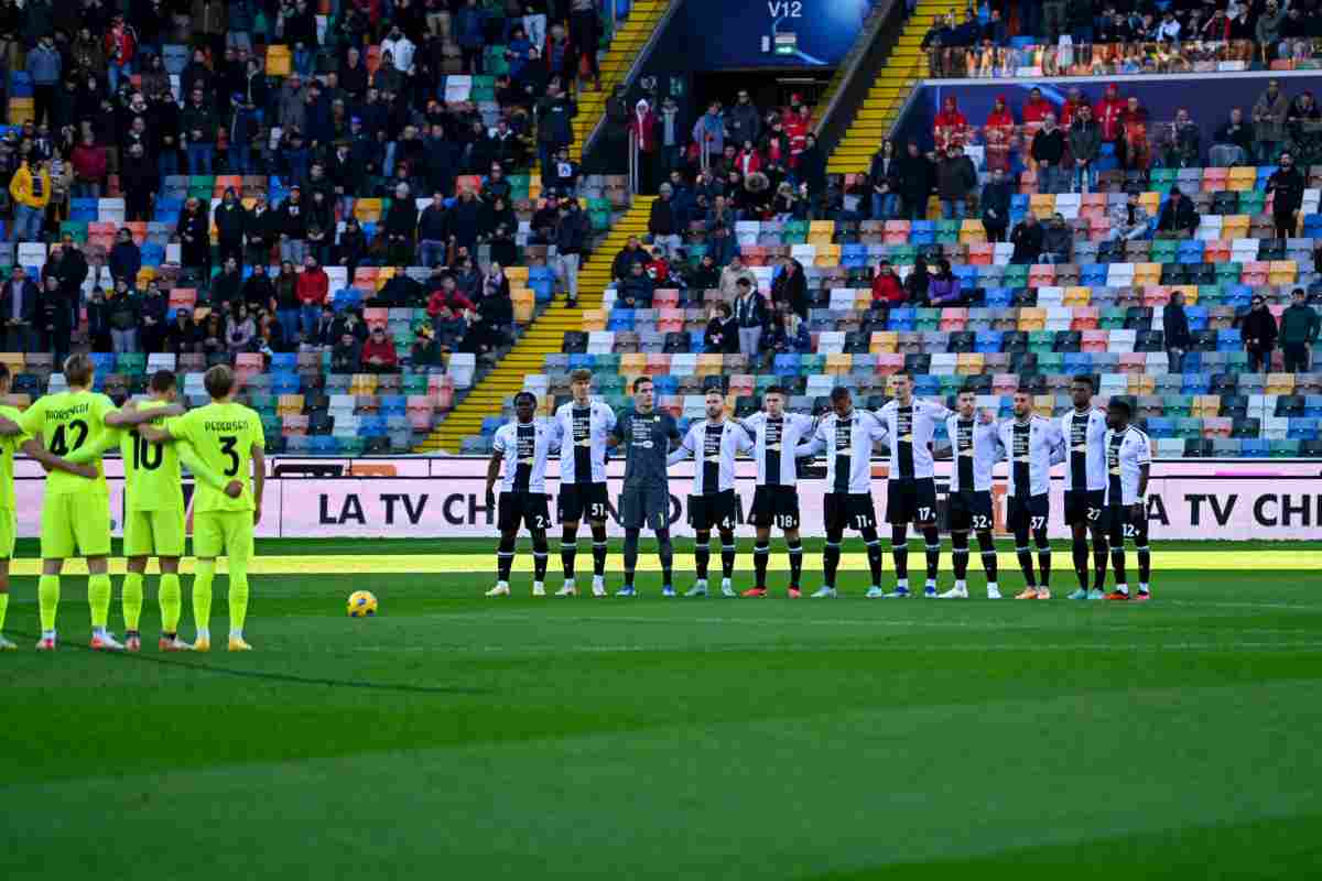 Minuto di raccoglimento Dacia Arena