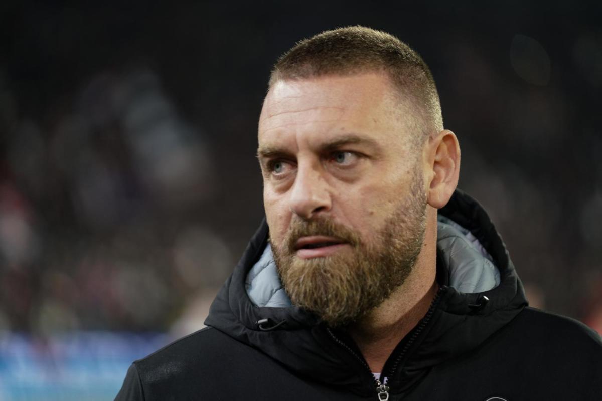 Roma, De Rossi al posto di Mourinho: i precedenti risultati da allenatore