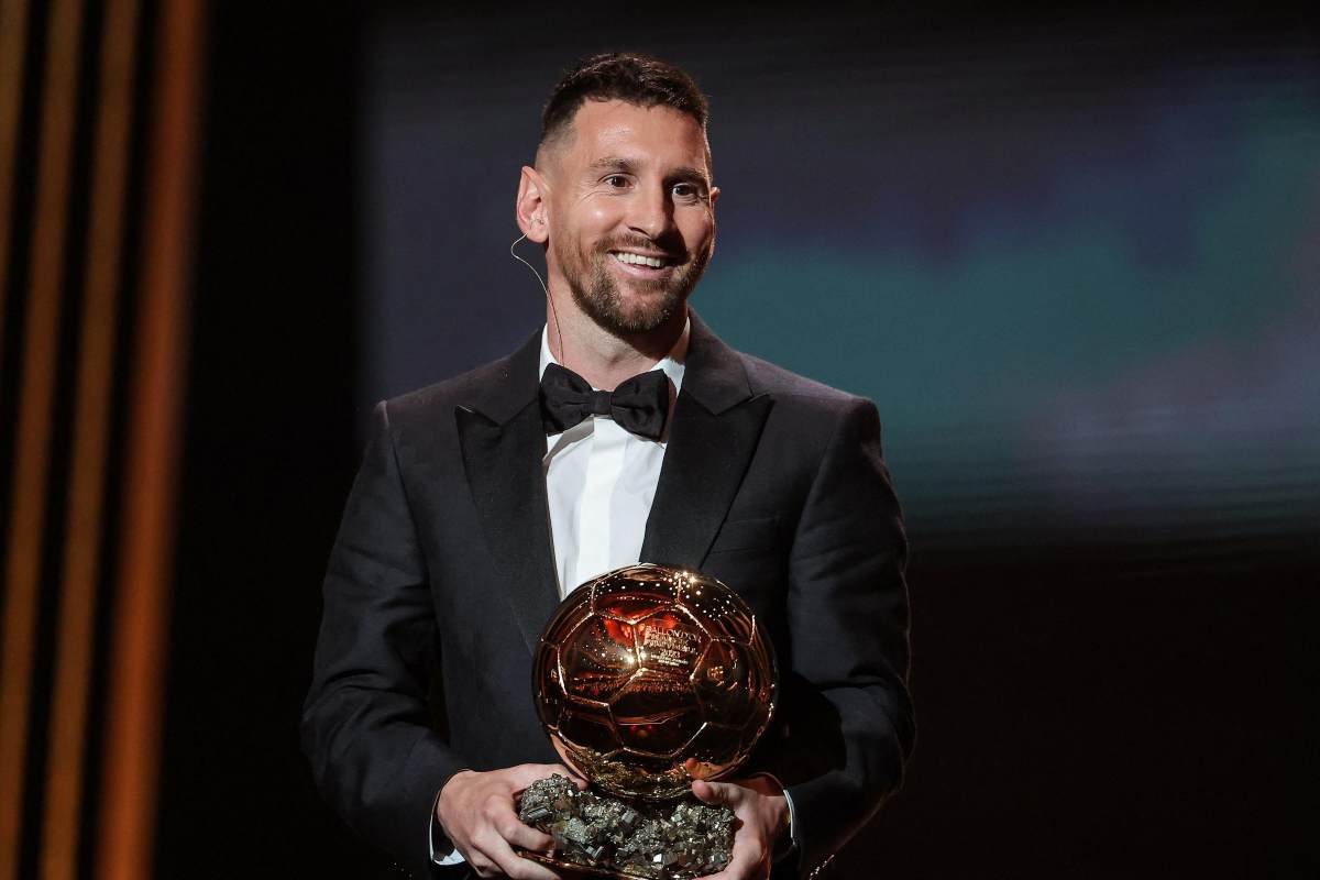 Leo Messi Pallone d'Oro accusa