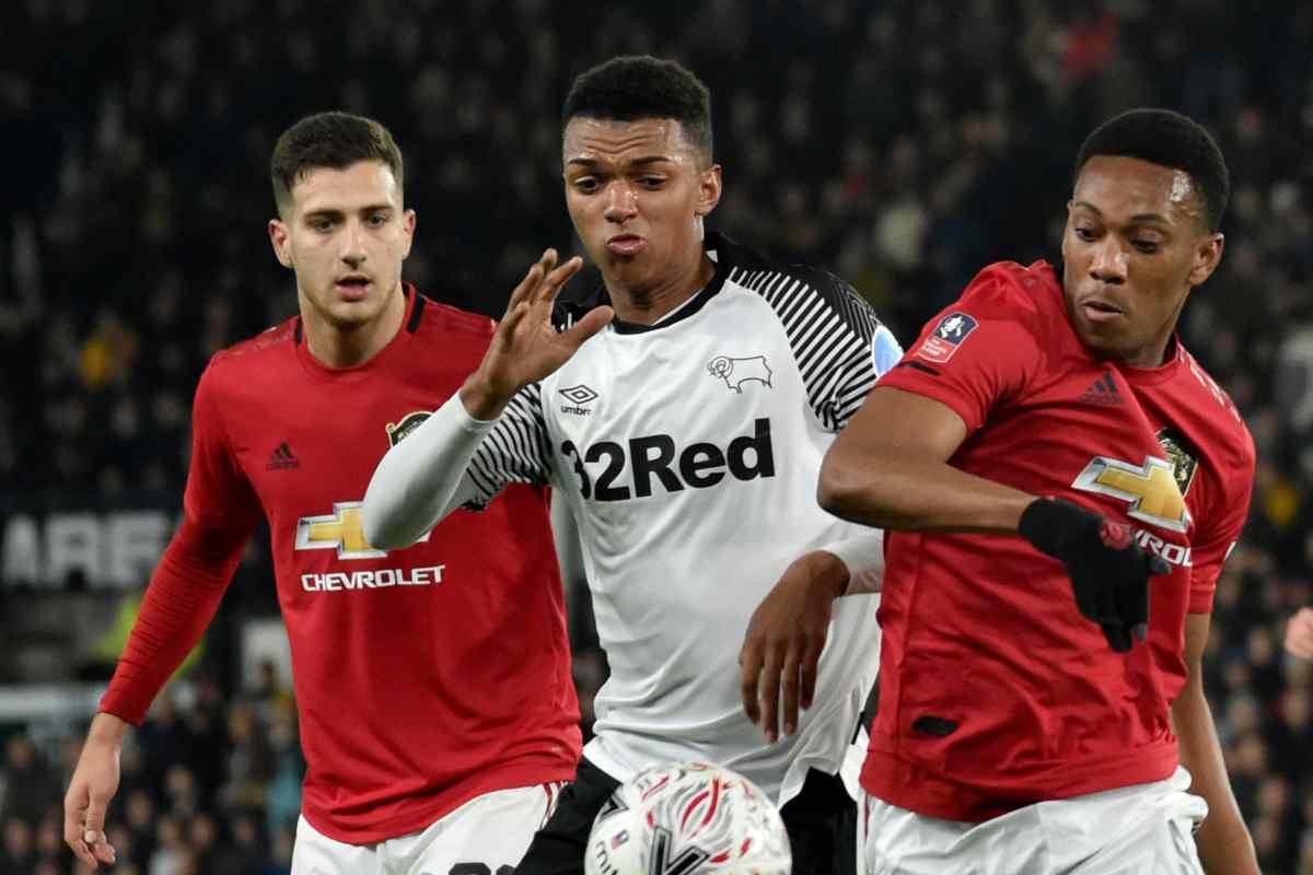 Morgan Whittaker contro in Manchester United. (ansa-tvplay)