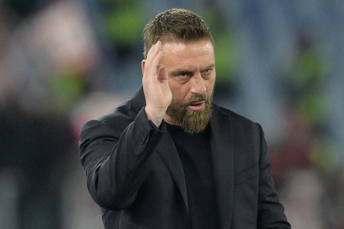 De Rossi sorride