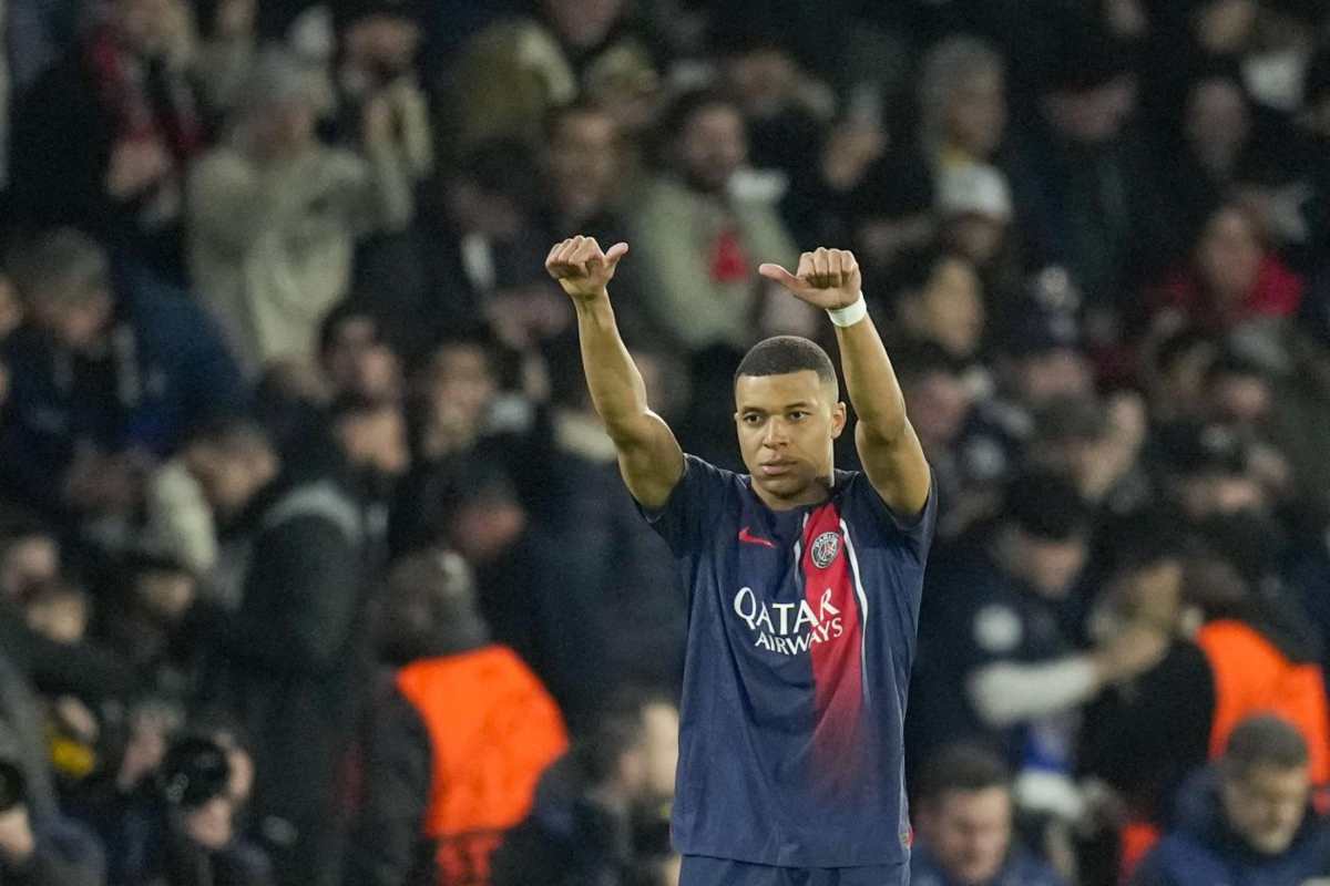 Mbappé lascia il PSG