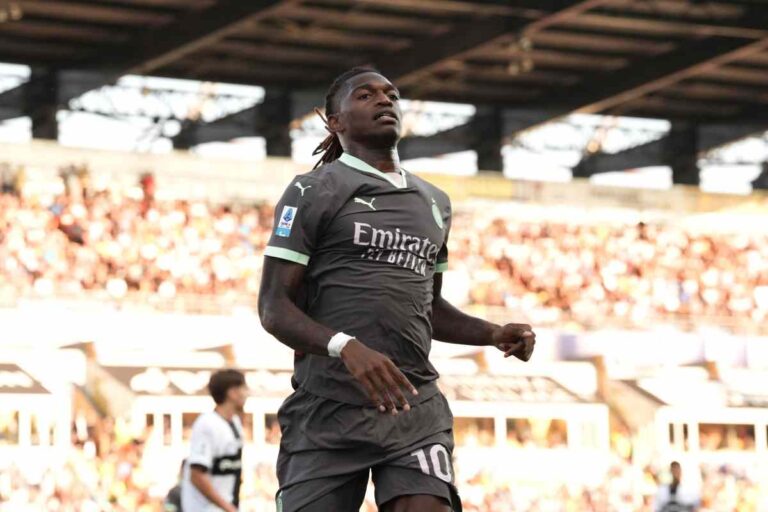 Dura bordata nei confronti di Leao