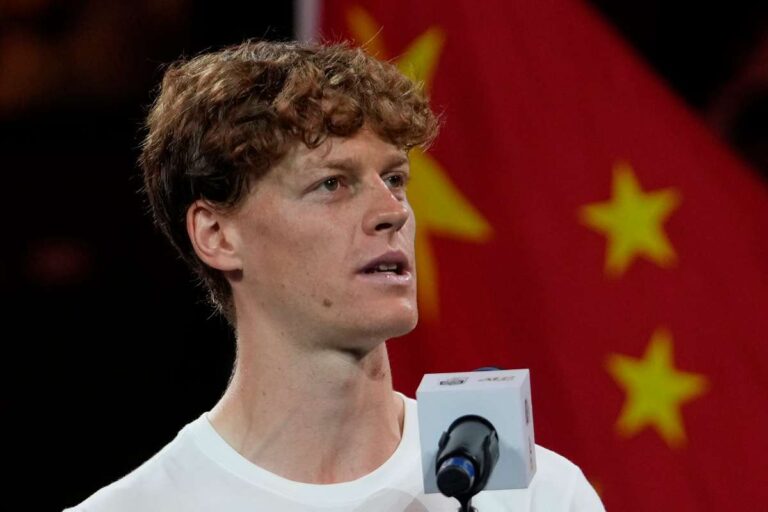 Sinner contro Djokovic in Arabia