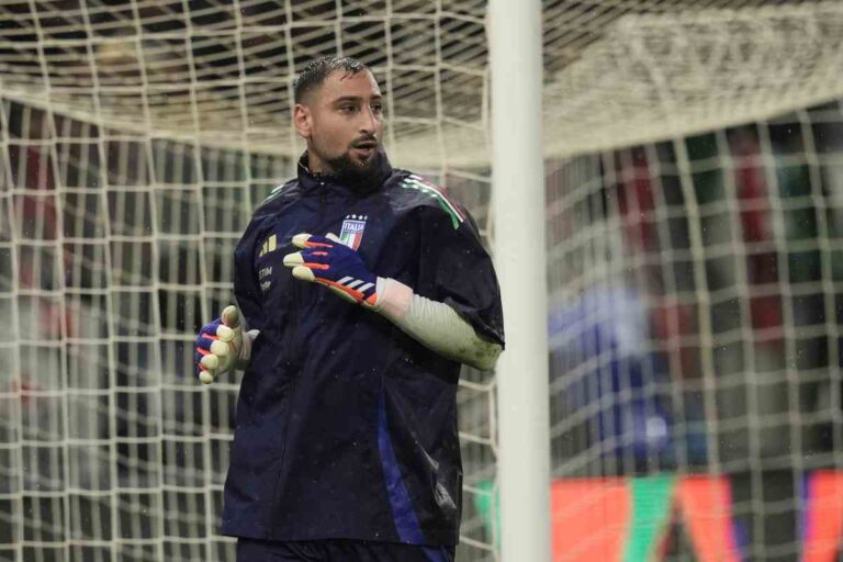 Gianluigi Donnarumma in campo