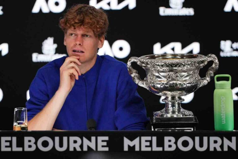 Sinner in conferenza