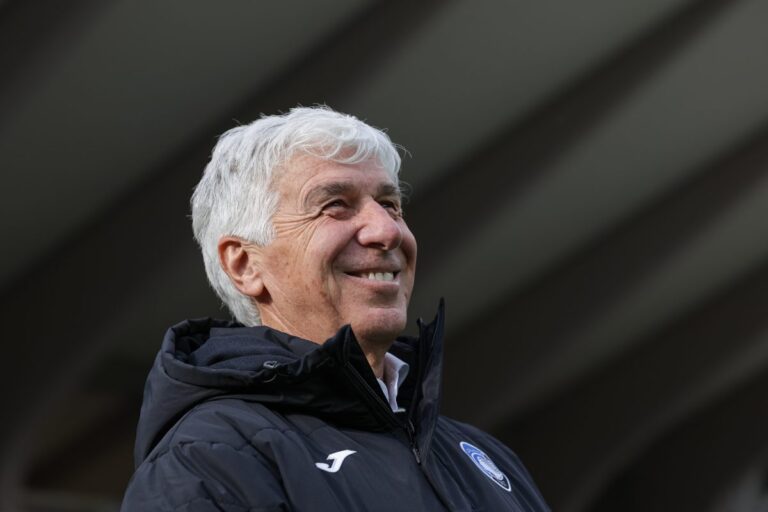Gian Piero Gasperini sorride