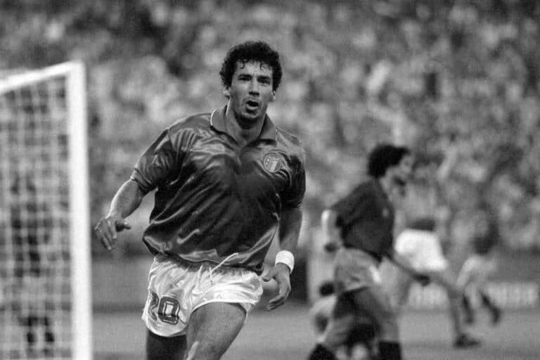 Vialli con la maglia della Nazionale