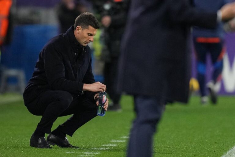 Thiago Motta a testa bassa