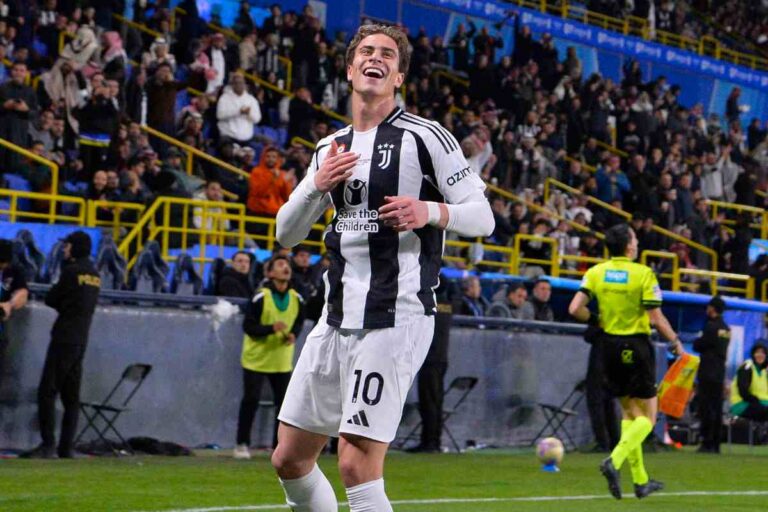 Yildiz con la maglia della Juve