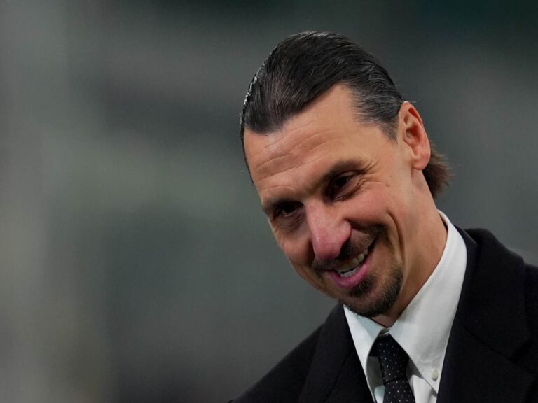 Zlatan Ibrahimovic sorridente