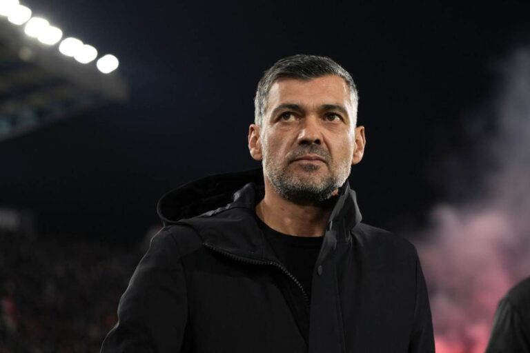 Sergio Conceicao con un'espressione preoccupata
