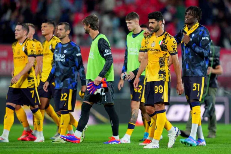 I giocatori dell'Inter schierati