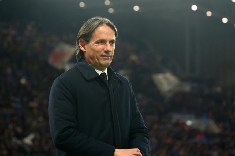 Simone Inzaghi osserva