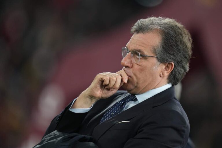 Giuntoli perplesso in campo