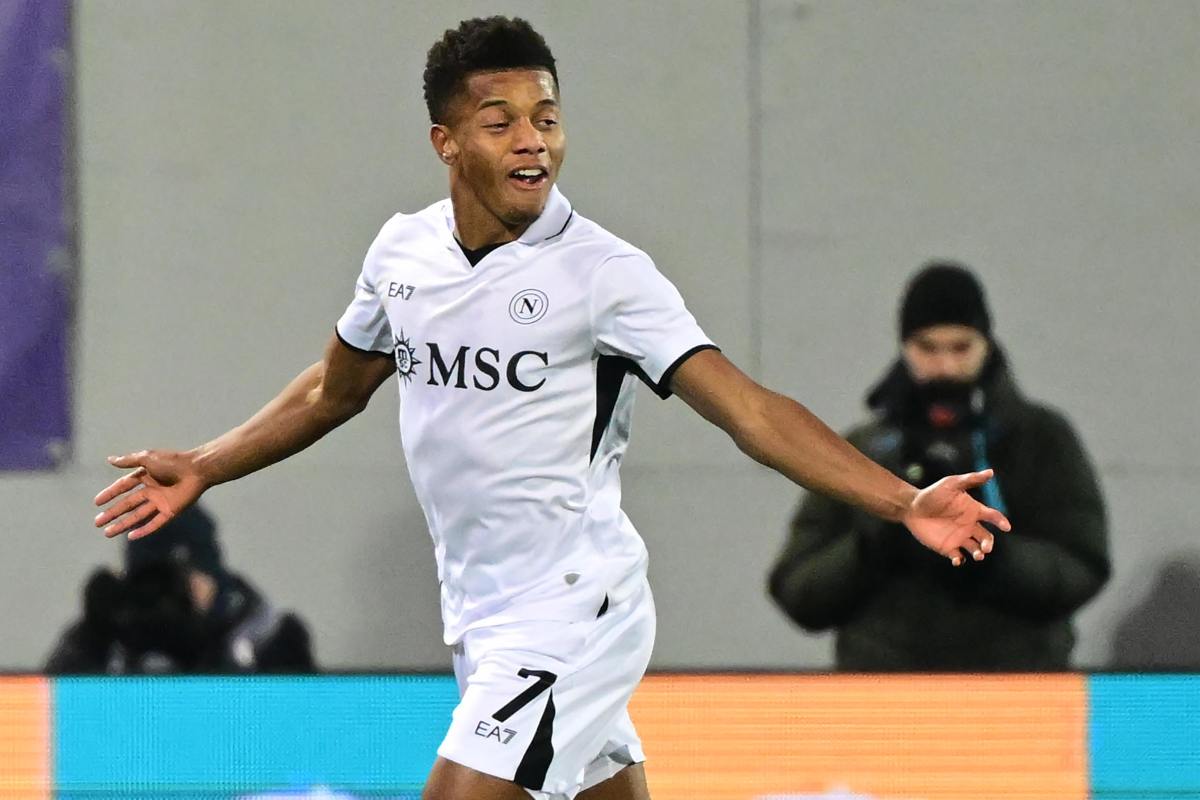 David Neres esulta