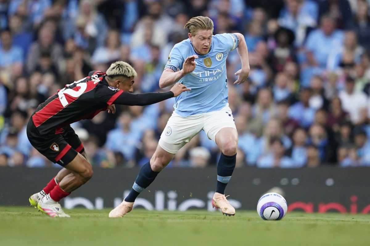 De Bruyne in azione col Manchester City