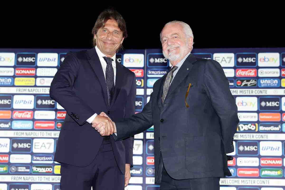 Calciomercato Napoli, il bomber e la conferma: è tutto vero! Calciomercato Napoli, il bomber e la conferma: è tutto vero!