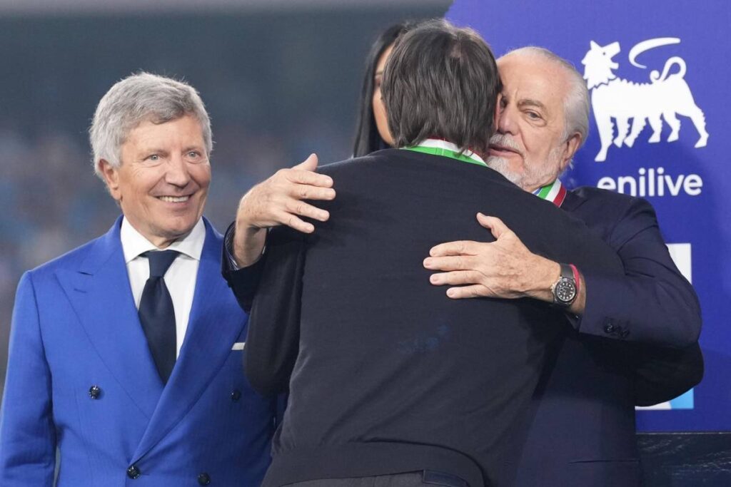 De Laurentiis saluta Conte