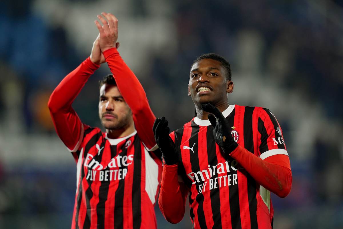Theo Hernandez e Leao in campo