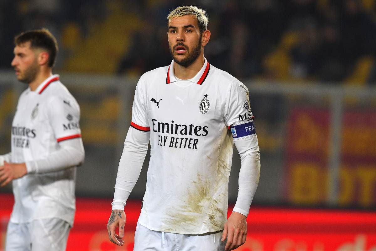 Theo Hernandez in campo