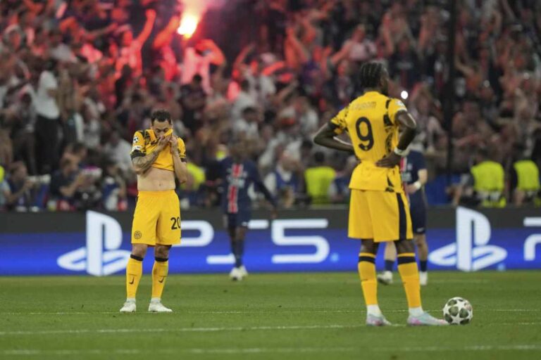 Calhanoglu in campo con Thuram