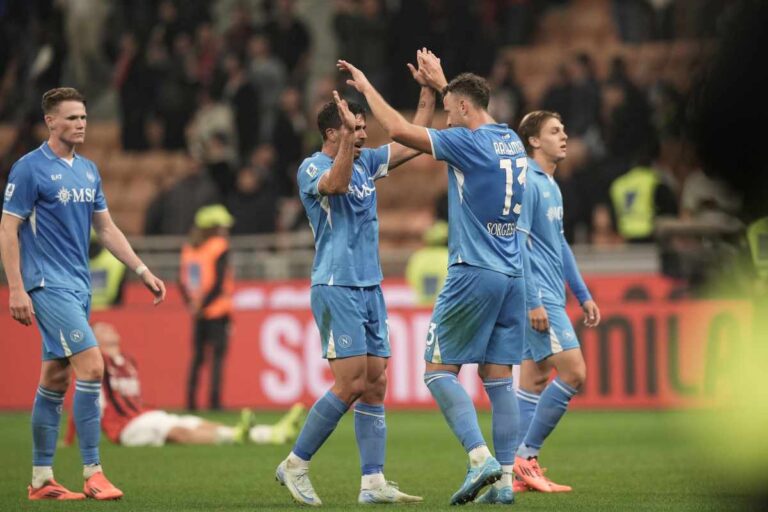 Simeone, Rrahmani e McTominay col Napoli