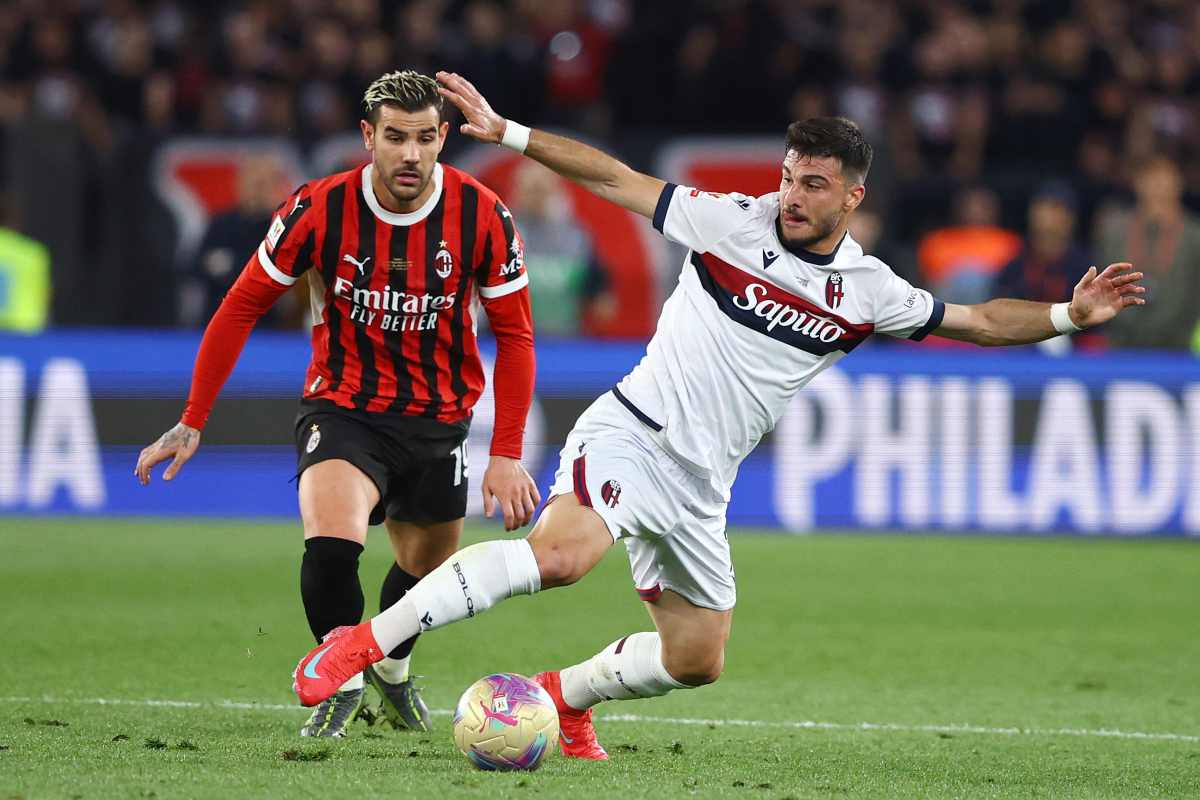 Theo Hernandez in azione