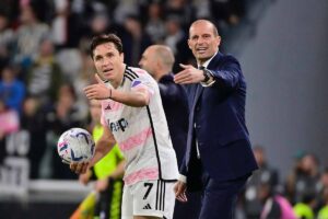 Federico Chiesa con Massimiliano Allegri