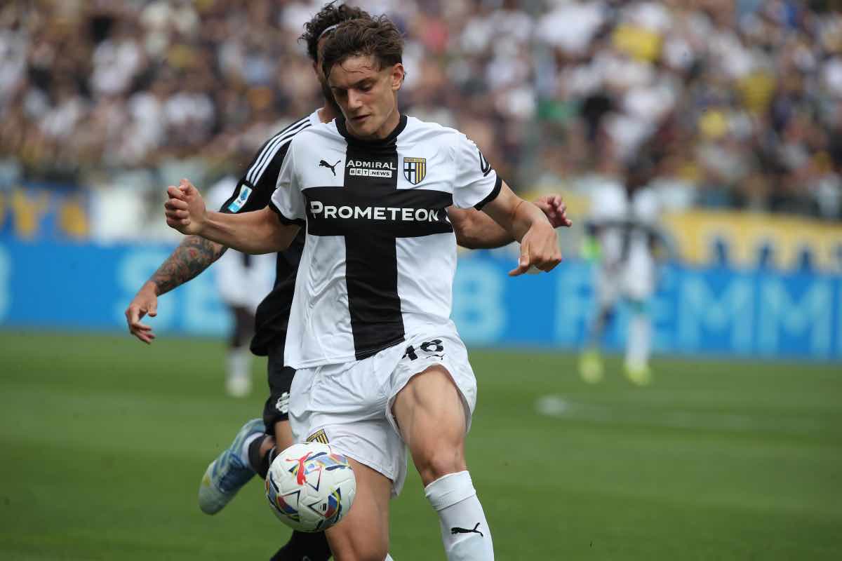 disastro inter e milan leoni va all8217estero accordo vicino con la big di premier