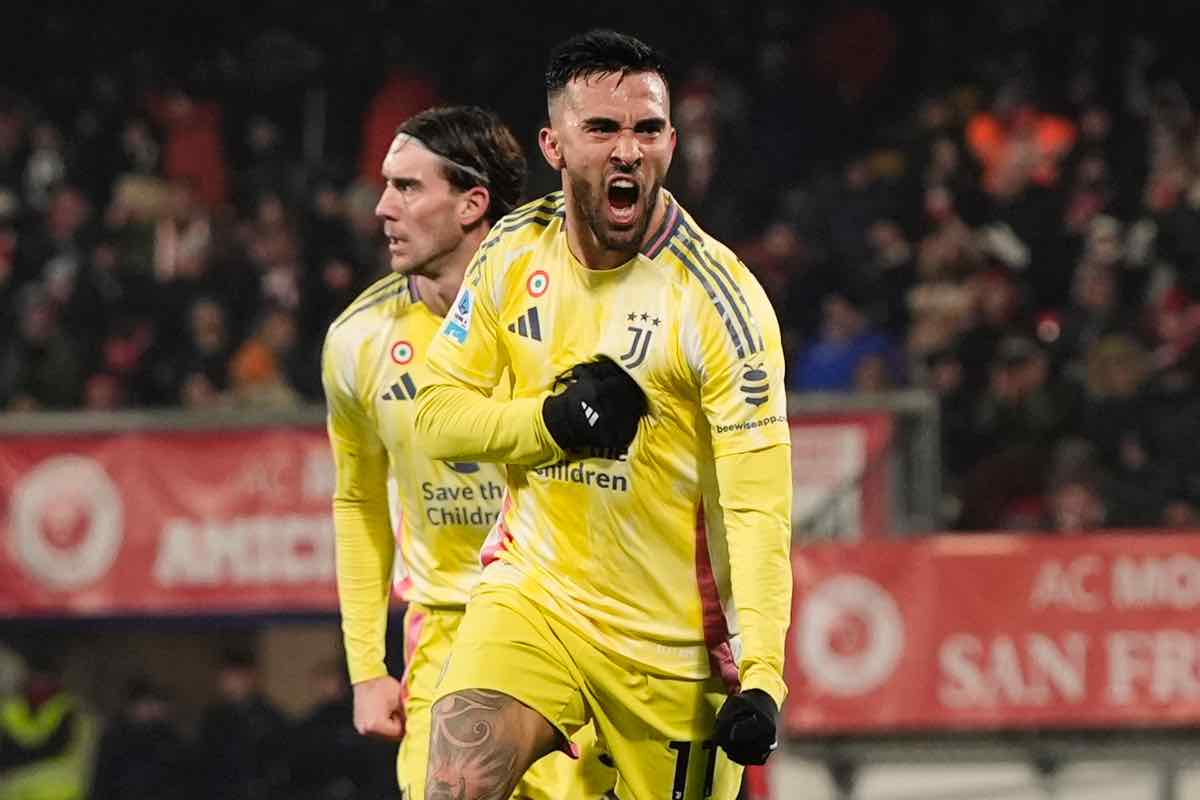 Nico Gonzalez esulta dopo un gol con la maglia della Juventus